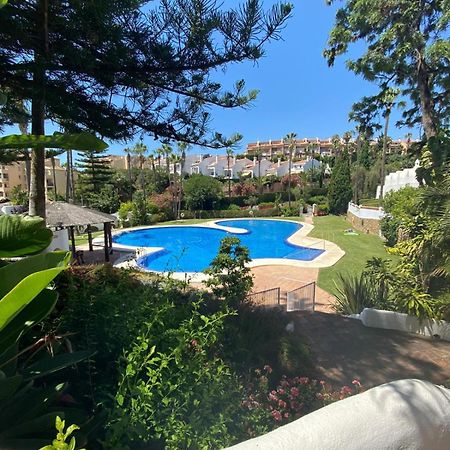 Benalgolf Vista al mar - PISCINA Y PLAYA - CERCANO A CAMPO DE GOLF - EXCELENTE CONEXION WIFI Benalmádena Exterior foto